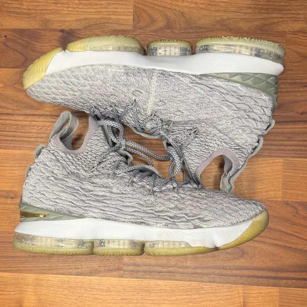 Nike LeBron James 15 City Edition Gray Size 10 Basketball Shoes